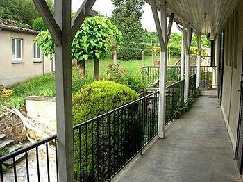 Au Pont Du Pin Hotel Figeac Exterior photo